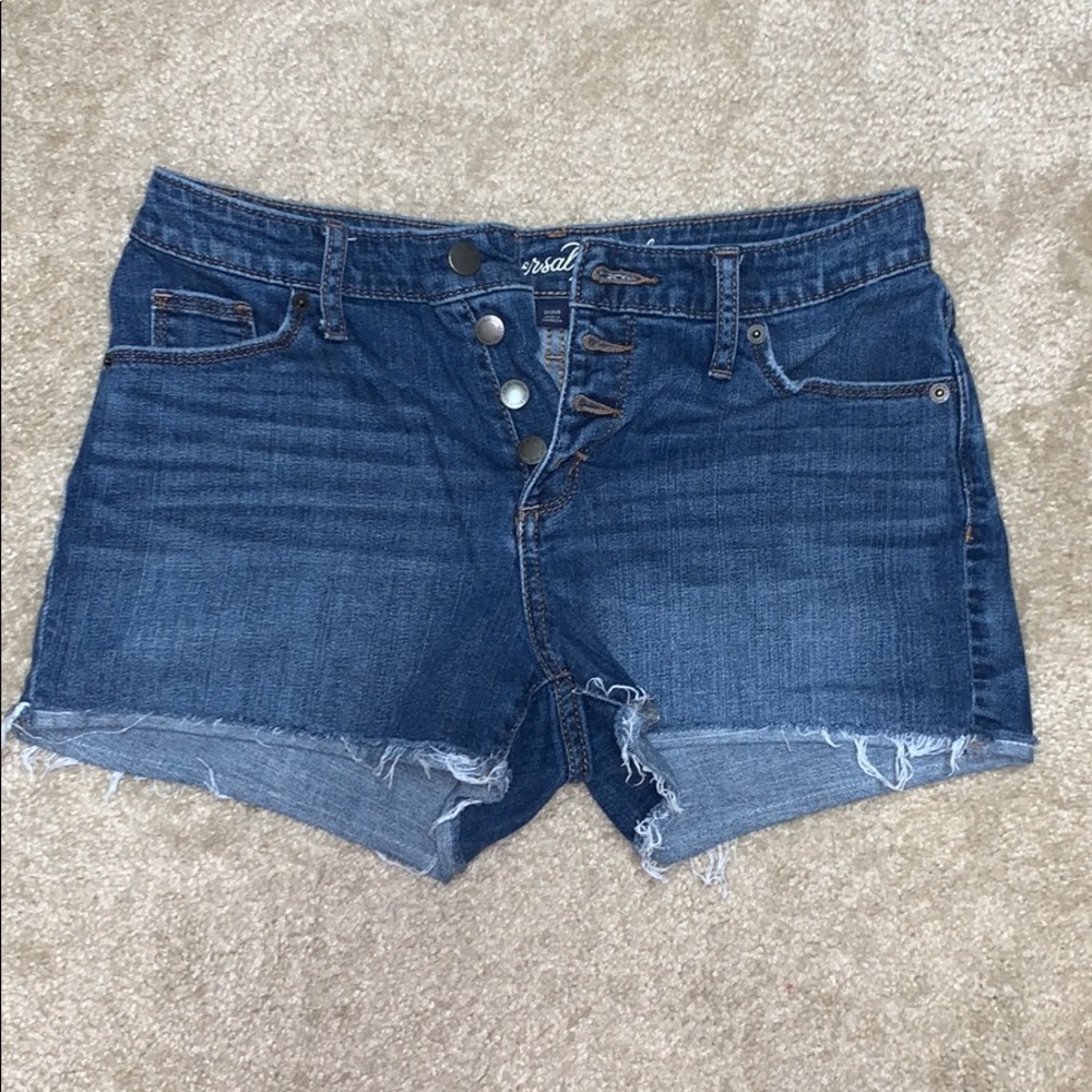 Cutoff denim shorts, high waist